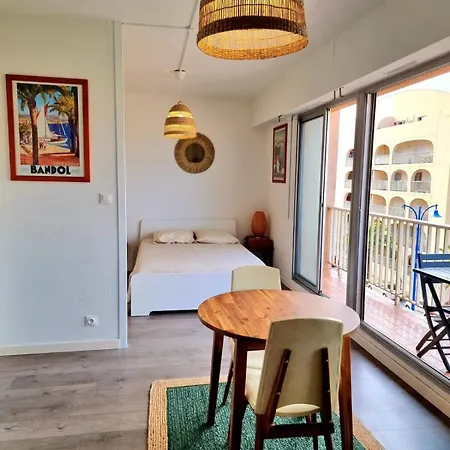 Appartement Rosario' Port D'hyeres - Air-conditioned And Wifi