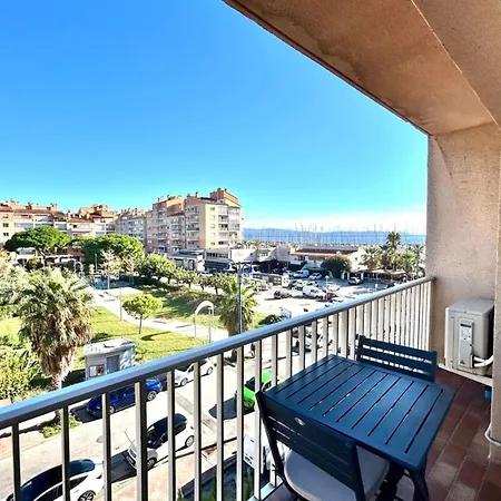 Rosario' Port D'hyeres - Air-conditioned And Wifi Hyères