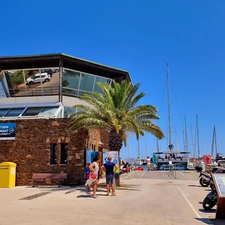 Appartement Rosario' Port D'hyeres - Air-conditioned And Wifi