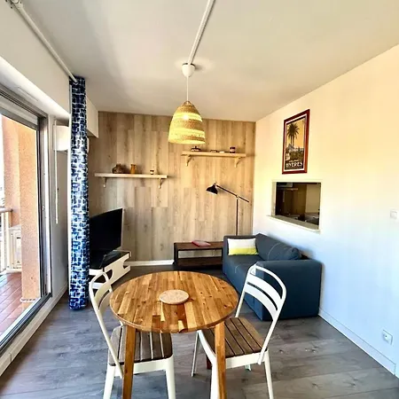 Rosario' Port D'hyeres - Air-conditioned And Wifi Appartement *