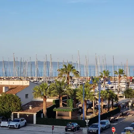 Appartement Rosario' Port D'hyeres - Air-conditioned And Wifi