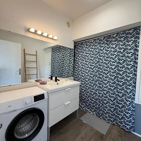 Rosario' Port D'hyeres - Air-conditioned And Wifi