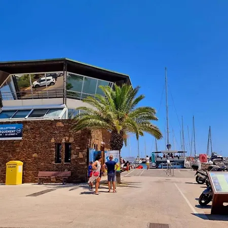 Rosario' Port D'hyeres - Air-conditioned And Wifi Lägenhet *
