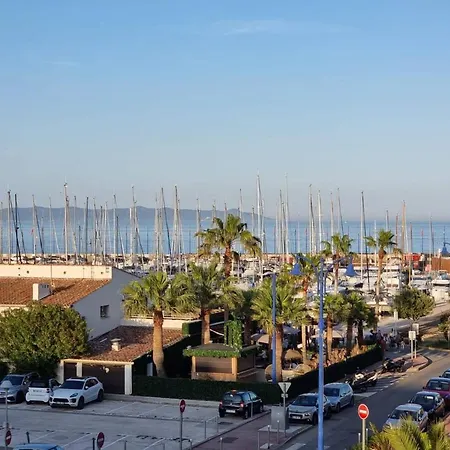 Lägenhet Rosario' Port D'hyeres - Air-conditioned And Wifi *